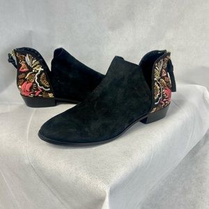 Kenneth Cole Reaction ankle boots